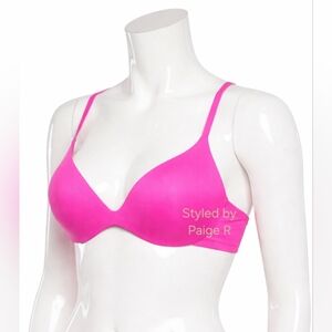 💕NWT SKIMS Wireless Form Super Pushup Push Up Padded Bra Pink NEON ORCHID 32DD